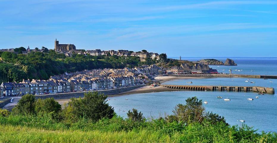 Baie Du Mont Saint Michel - 6 Personnes - Spa Privatif Roz-sur-Couesnon Exterior photo
